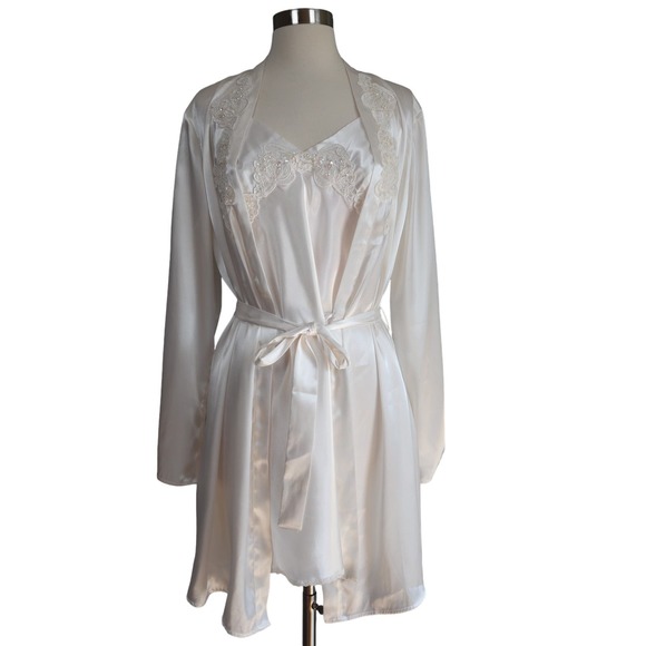 Victoria's Secret Other - Victoria's Secret Bridal Slip and Robe Women's Size Large White Satin Sexy